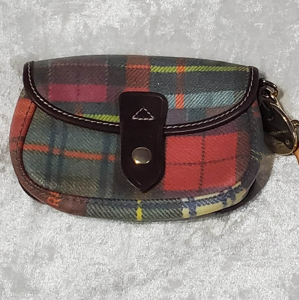 Dooney & Bourke Plaid Vintage Wristlet